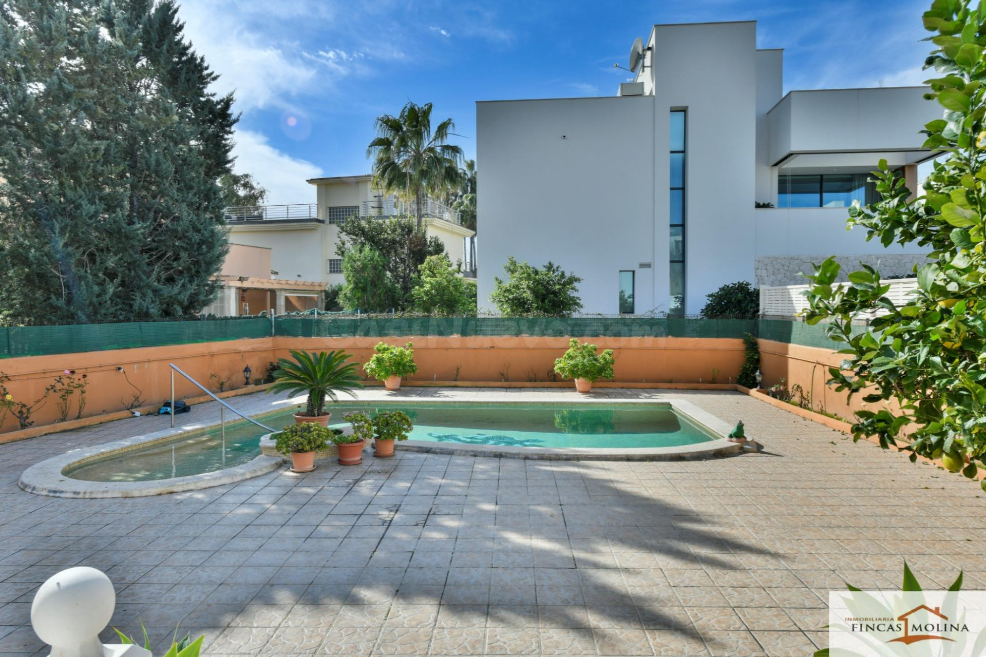 Chalet Independiente en Ciudad Jardín, Coll d'en Rabassa - foto 4