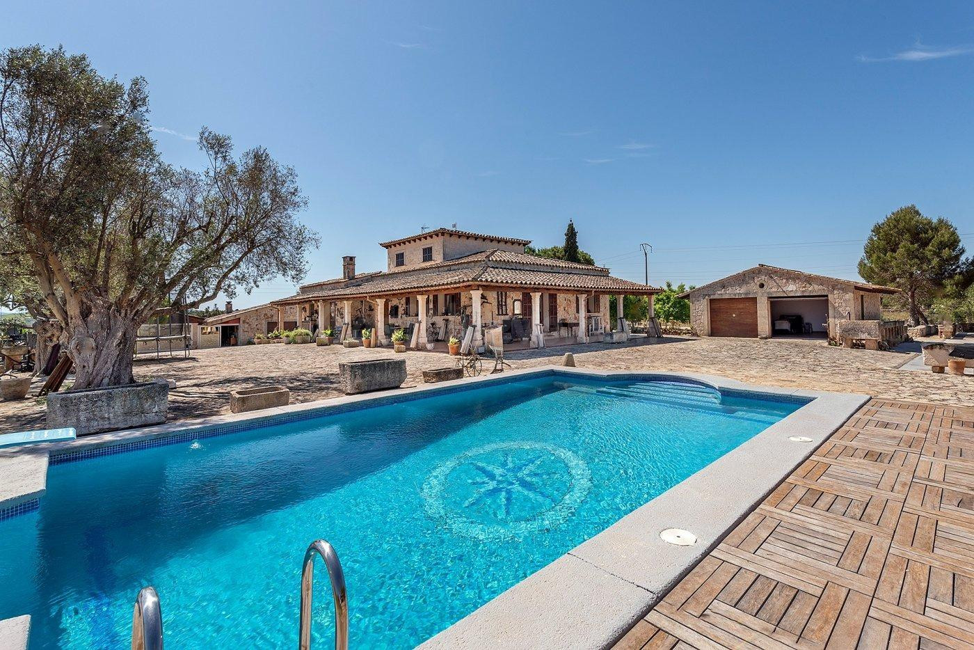 A la venta Exclusiva Villa de Lujo en Santa Margarita, Mallo