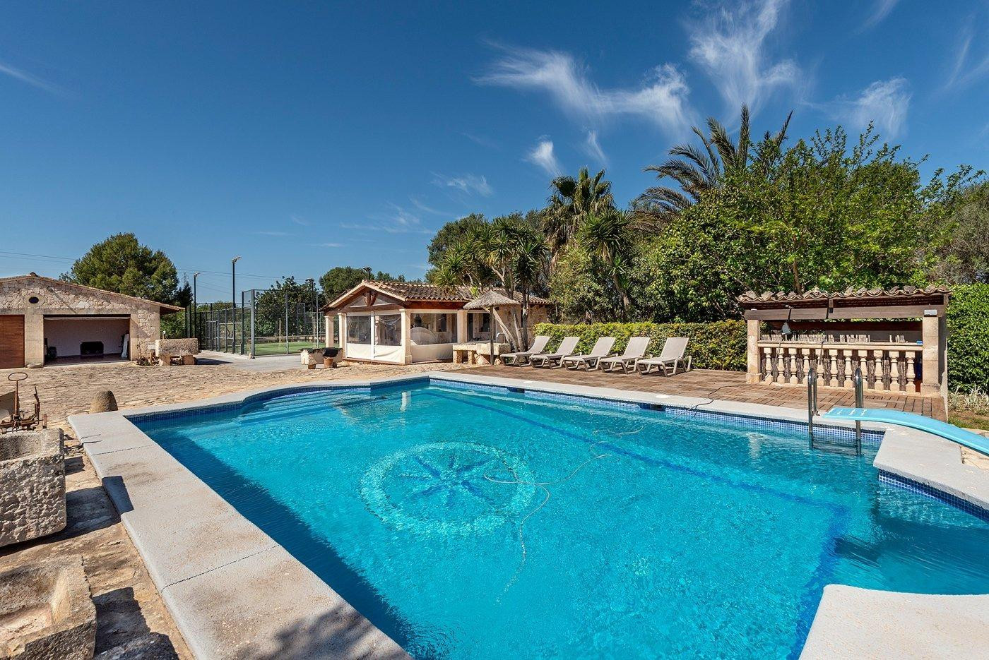 A la venta Exclusiva Villa de Lujo en Santa Margarita, Mallo - foto 2
