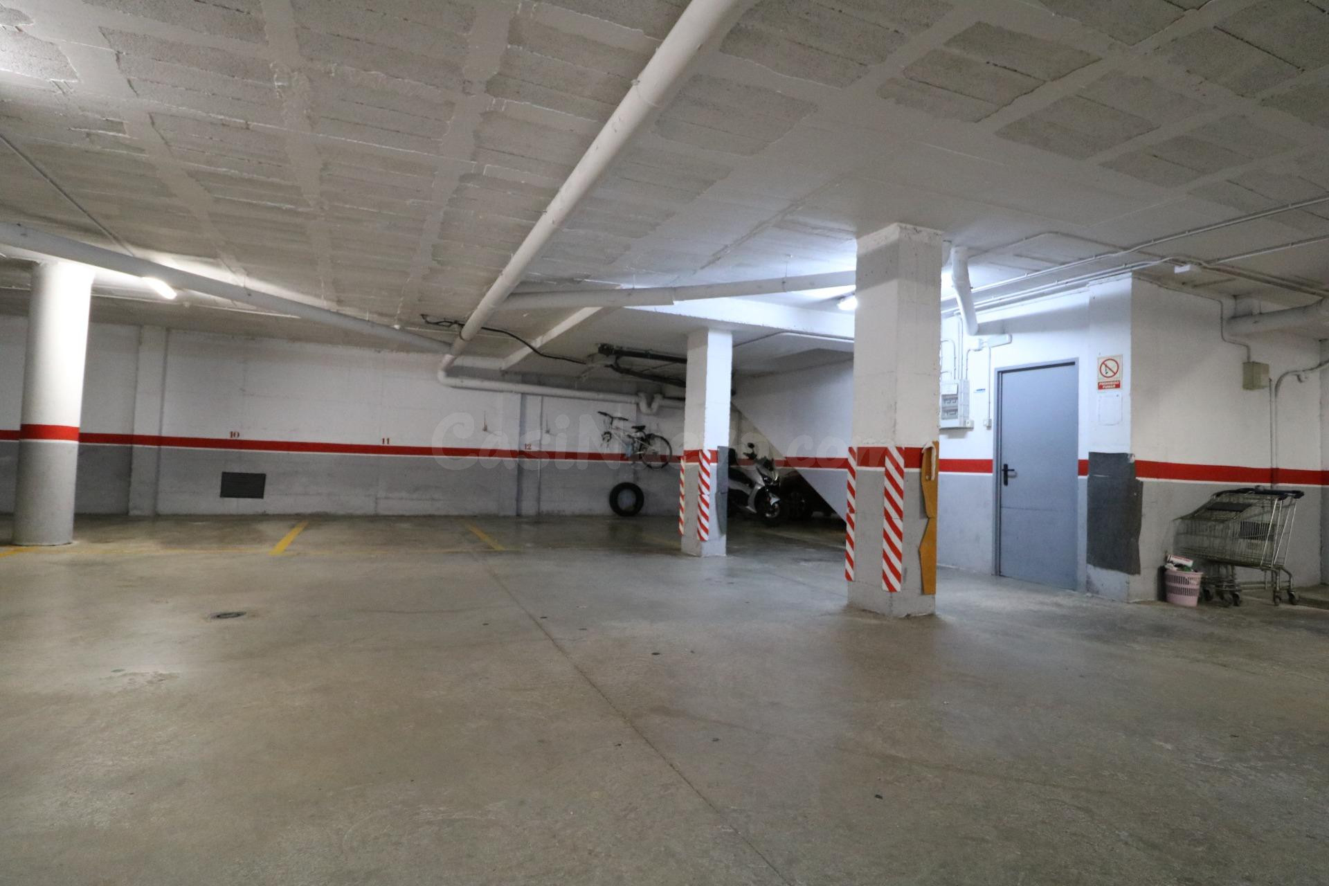 Plaza de parking en esta finca - foto 3