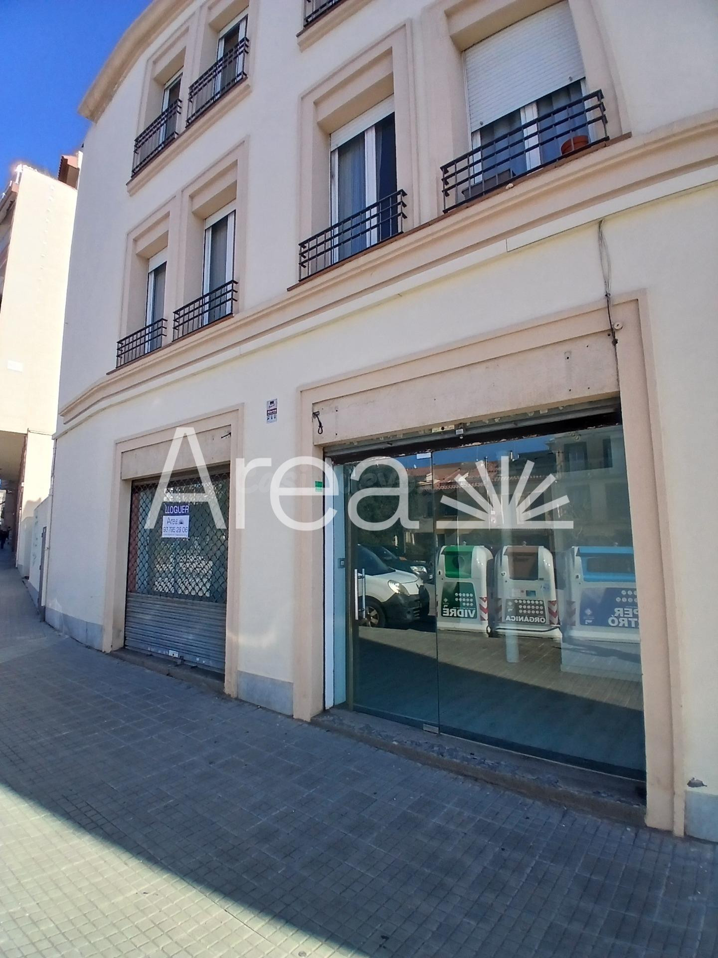 Local Comercial en Primera Línea de Playa - Vilassar de Mar - foto 4