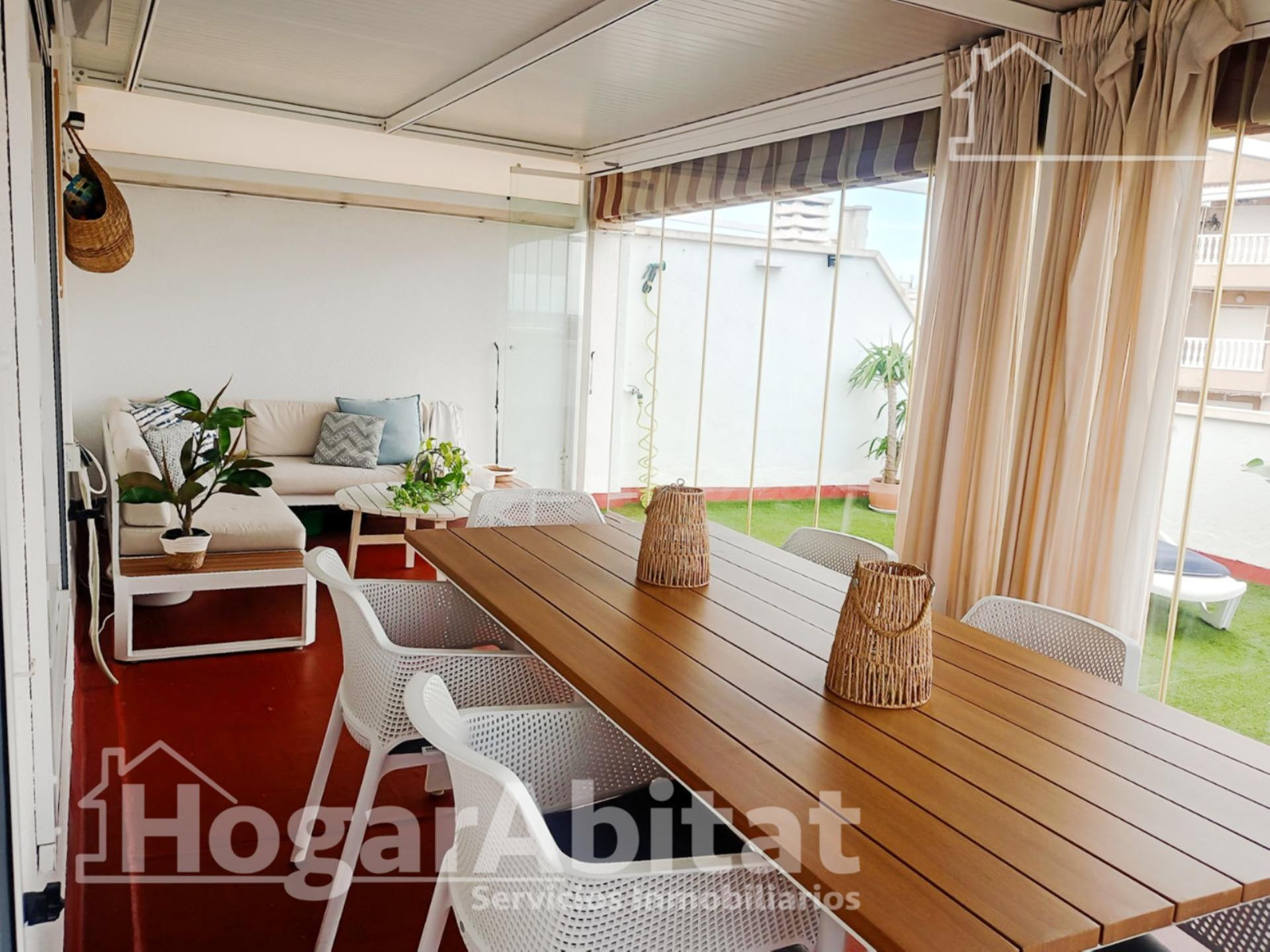 ÁTICO REFOMADO CON TERRAZA, PISCINA Y PARKING CERCA DE LA PL - foto 5