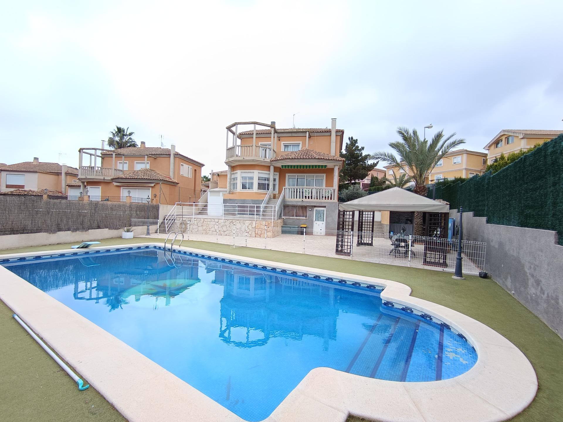 EN LA EXCLUSIVA URBANIZACION DE ALTORREAL - MOLINA DE SEGURA - foto 4