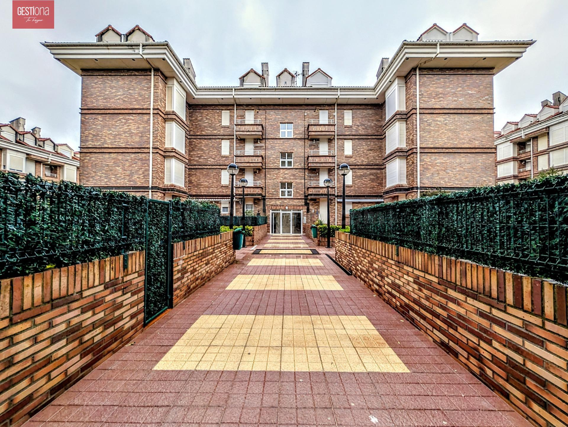 APARTAMENTO A 150M DE LA PLAYA DE RIS. NOJA