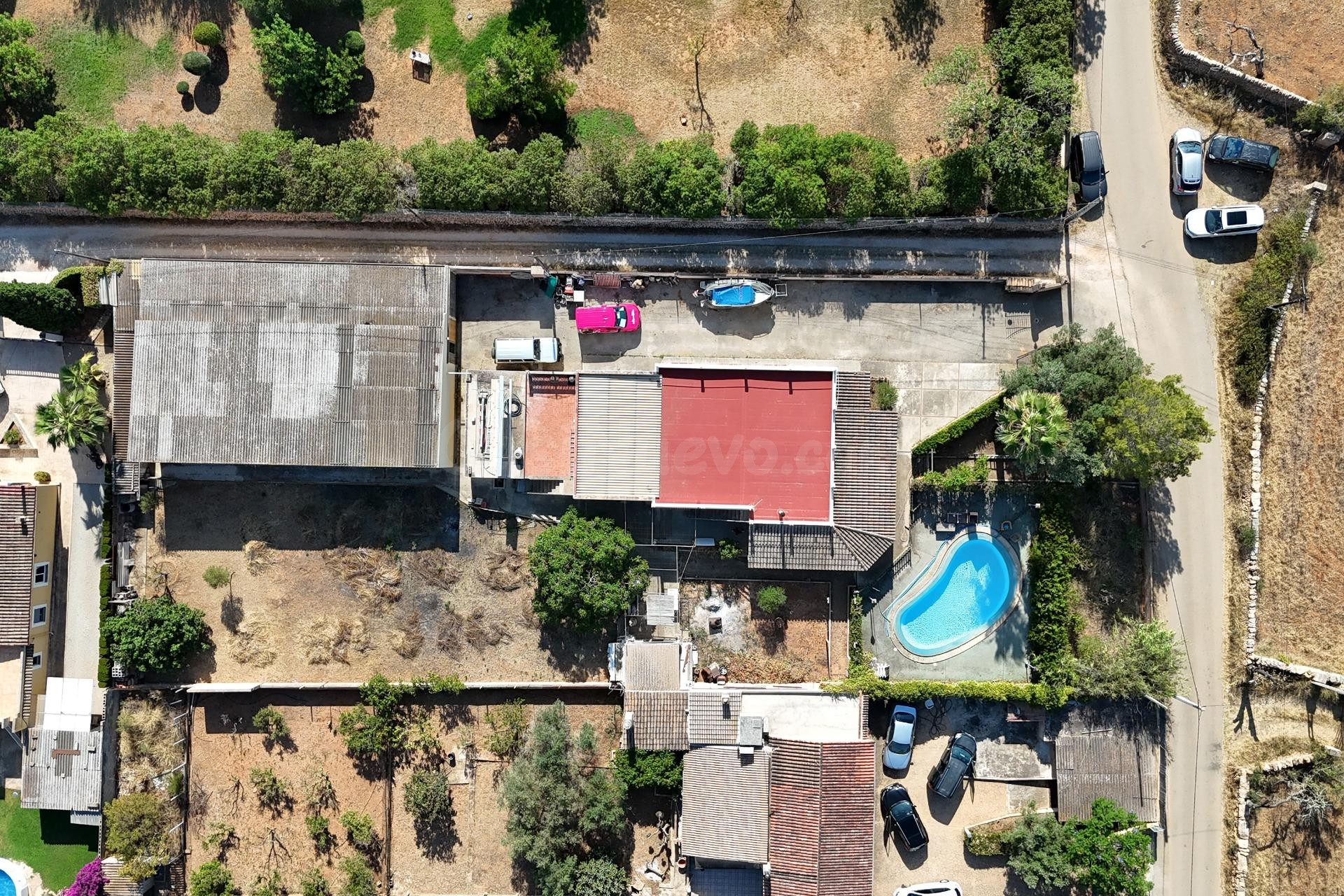 SE VENDE FINCA CON AMPLIO TALLER EN LA ZONA DE LLUCMAJOR - M - foto 4