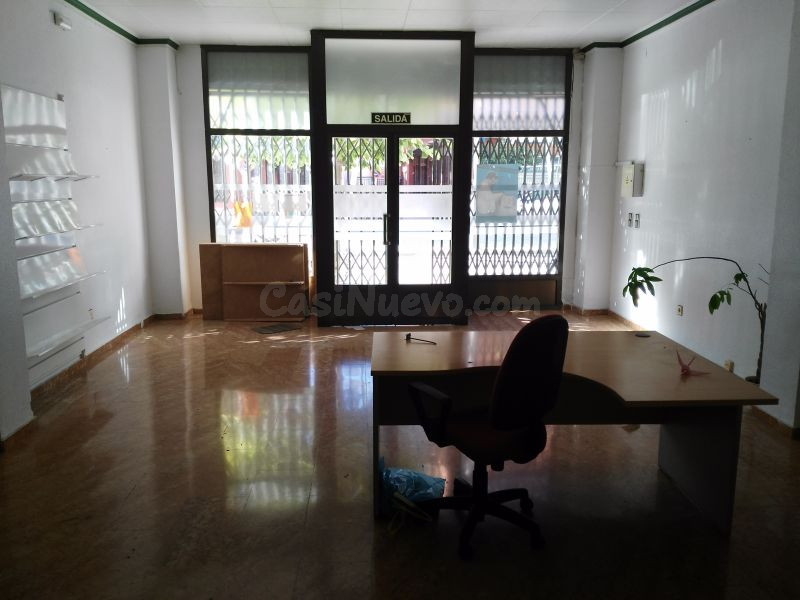 Local comercial 330m² en alquiler - Centro - foto 2