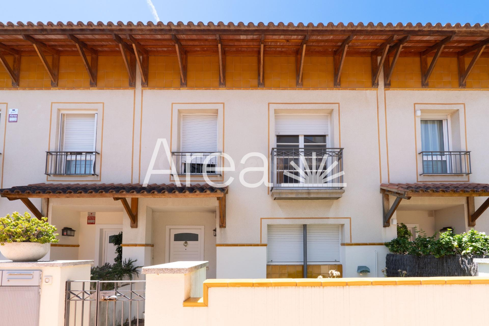 Bonita casa adosada en la mejor zona de Llavaneres Playa - foto 3