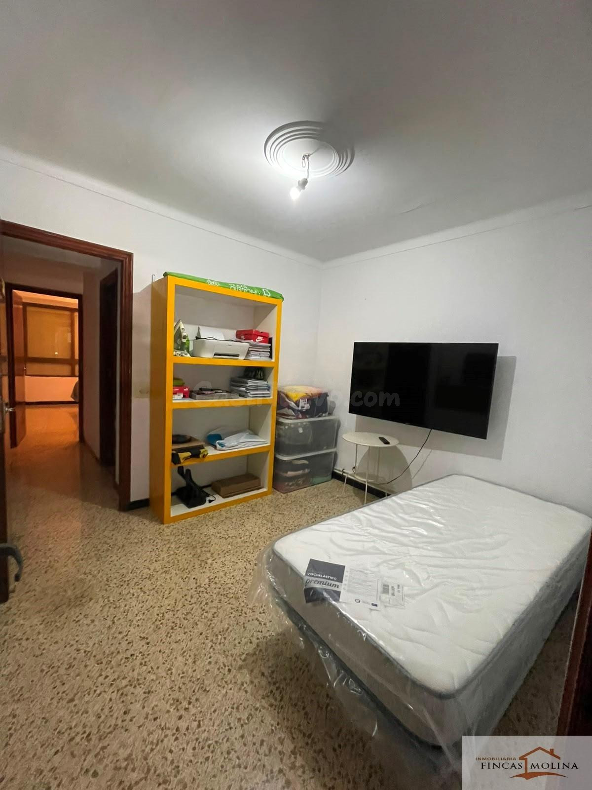 Piso en venta en Coll d´en Rabassa. zona colegios. Palma de Mallorca - foto 3
