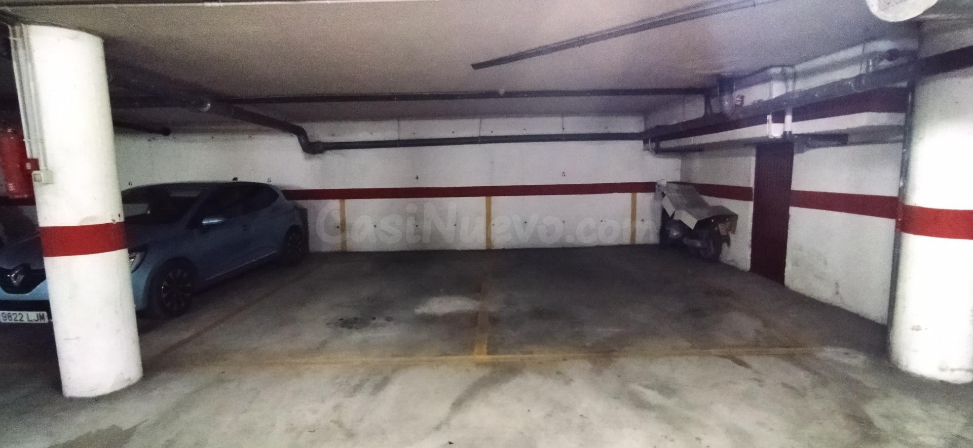 Garaje en alquiler - Barrio la caverina - foto 4