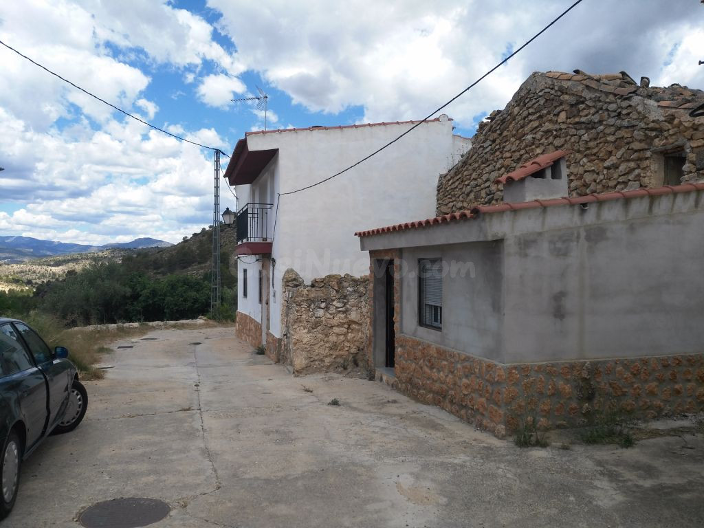 Casa 6 habitaciones 170m² en venta - La dehesa de letur - foto 2