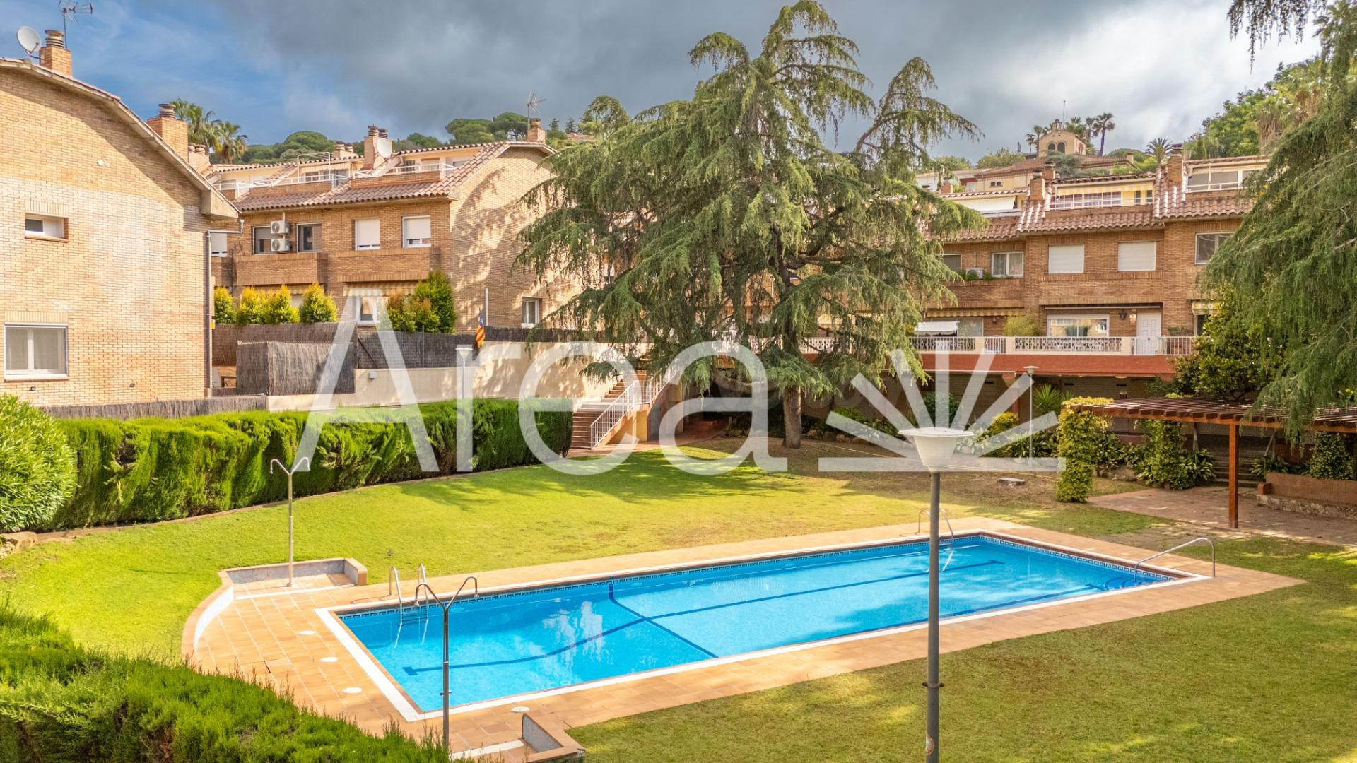 Casa adosada con zona comunitaria en el centro de Llavaneres