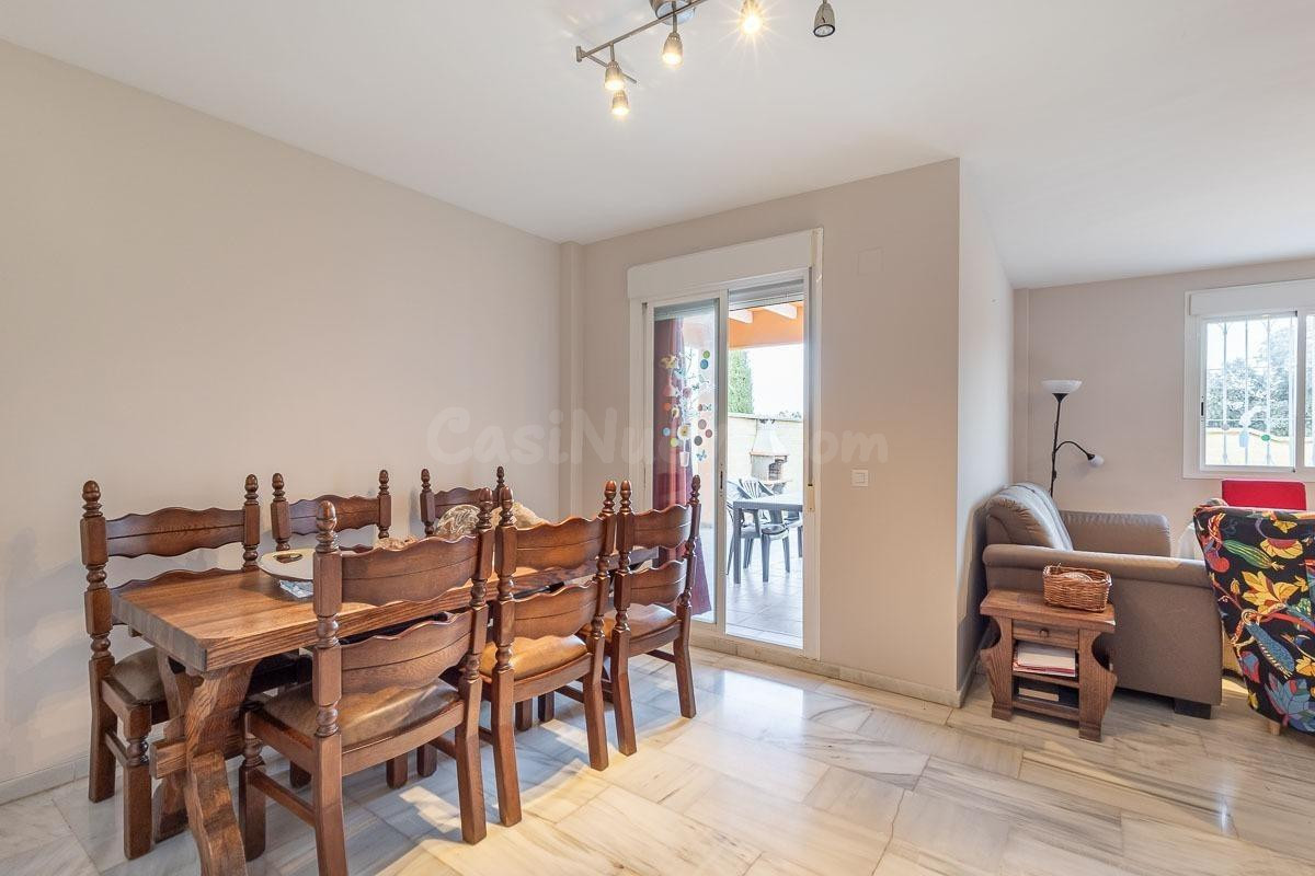 FANTÁSTICA CASA EN URBANIZACIÓN LOS CORTIJOS - foto 5