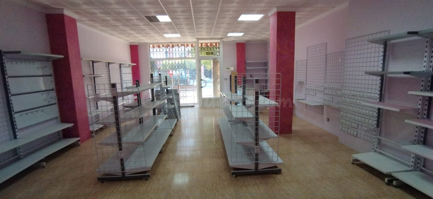 Local comercial en venta - Barrio de la alegría - foto 2