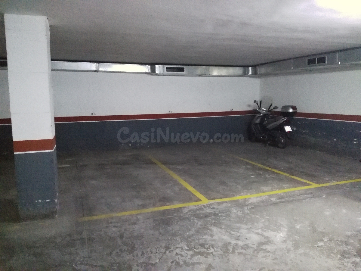 Garaje en venta - Barrio nuevo pozo