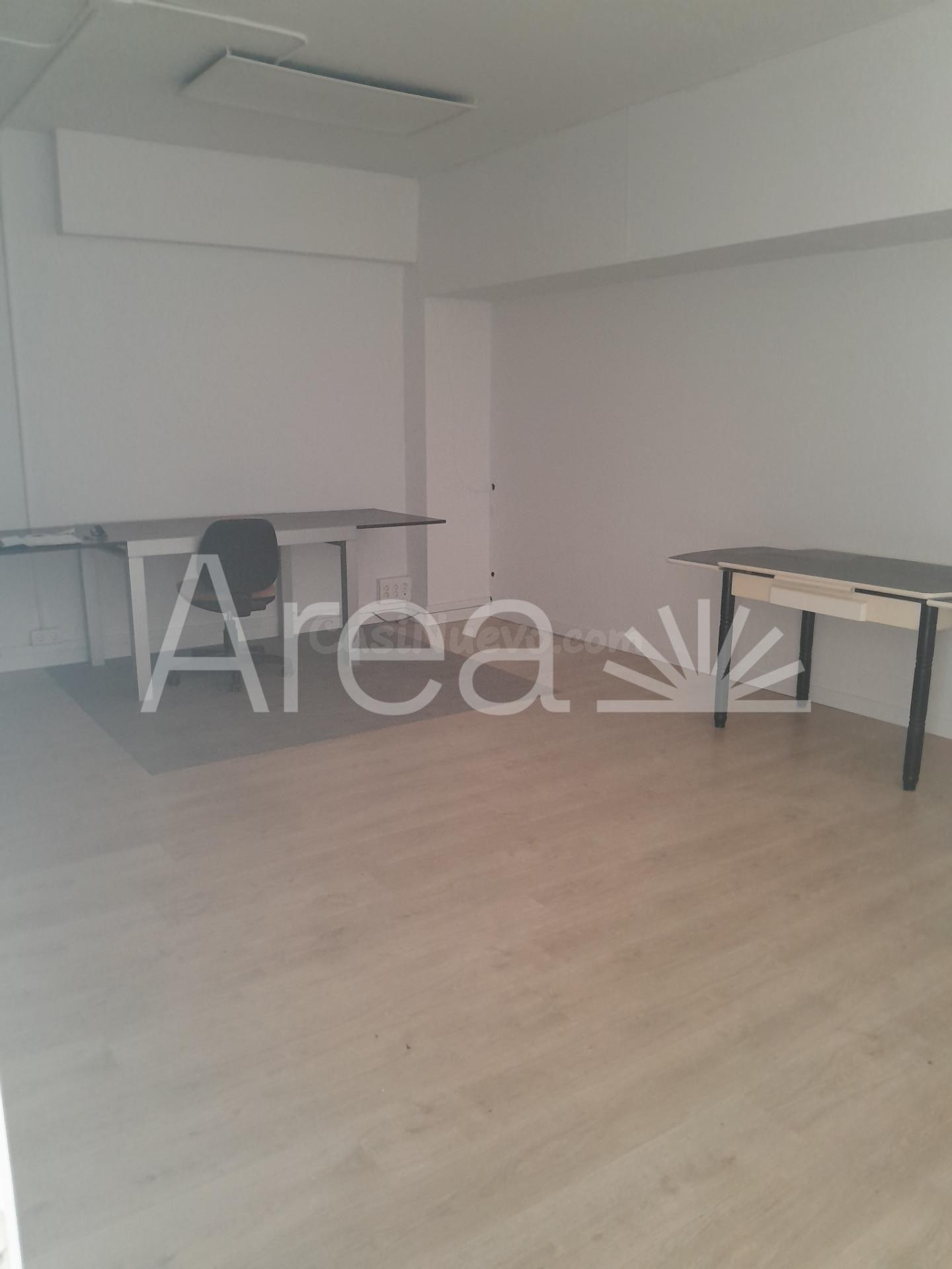 LOCAL CENTRICO  EN SANT ANDREU DE LLAVANERES - foto 2