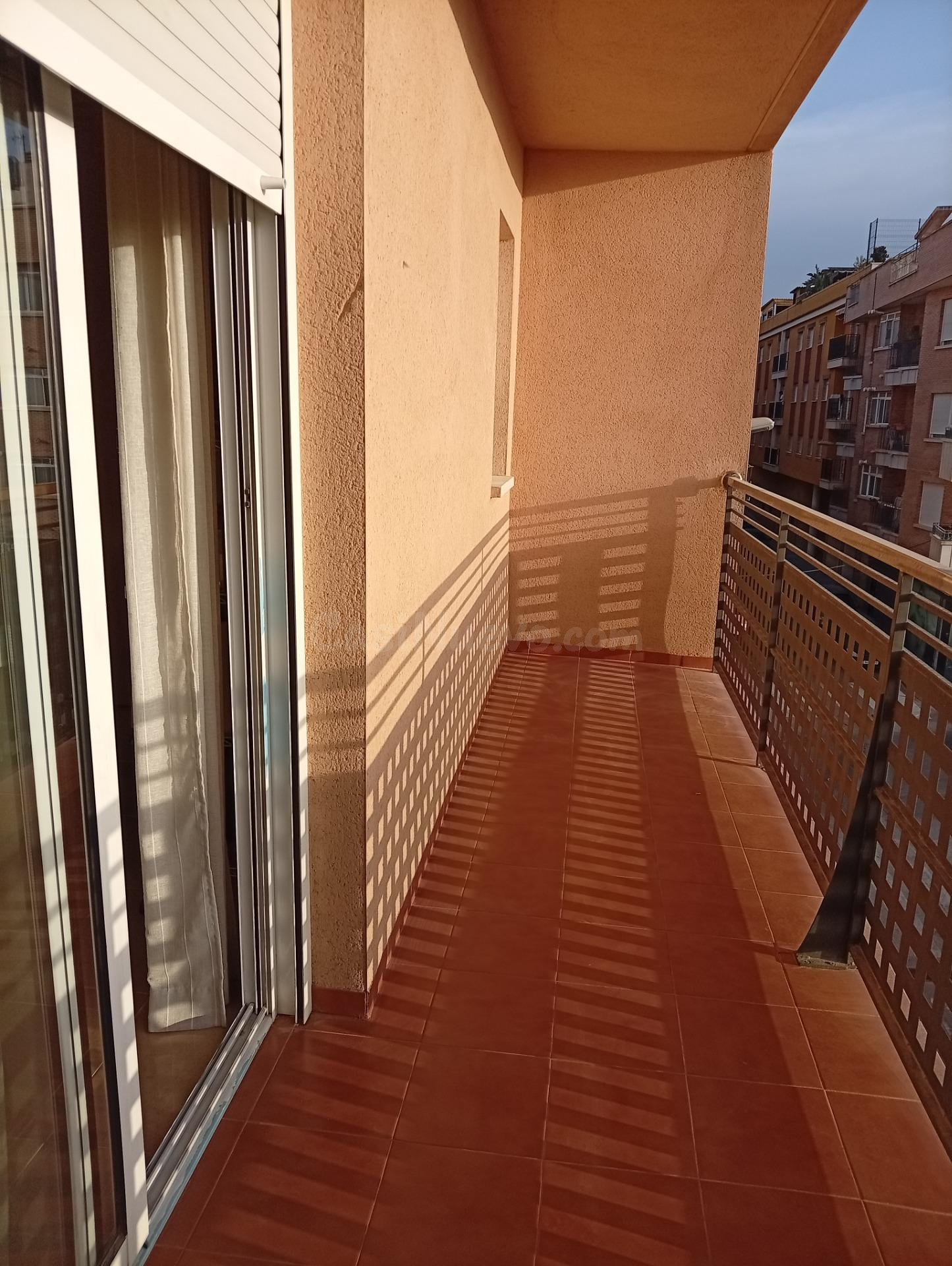 ++SEMIÁTICO CON TERRAZA DE 60 m2 EN EL PALMAR | 5 DORMITORIO - foto 5