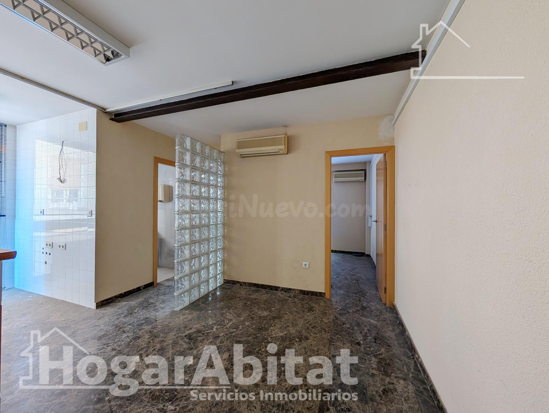 ¡VISTAS AL MAR! AMPLIO, LUMINOSO Y ESQUINERO CON ASCENSOR Y  - foto 5