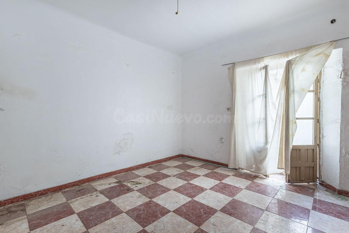 PISO A REFORMAR EN CARRETERA DE LA SIERRA - foto 4