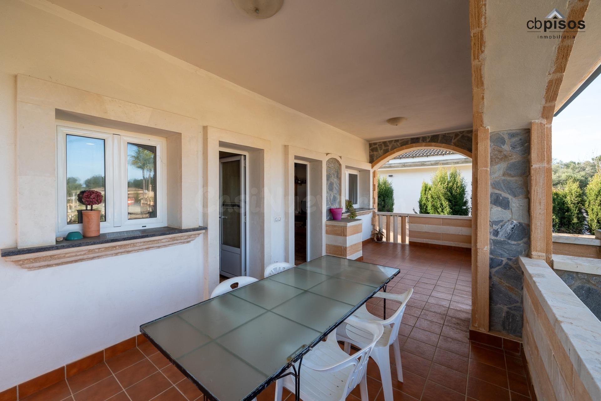 SE VENDE CHALET INDEPENDIENTE A POCOS METROS DEL MAR EN SON  - foto 3
