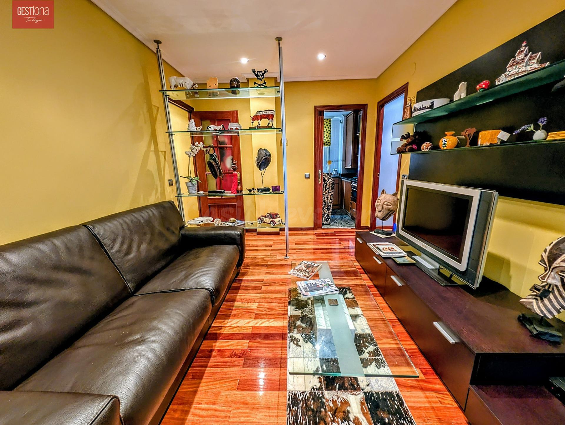CALLE JIMENEZ DIAZ. COQUETO Y LUMINOSO APARTAMENTO JUNTO AL 
