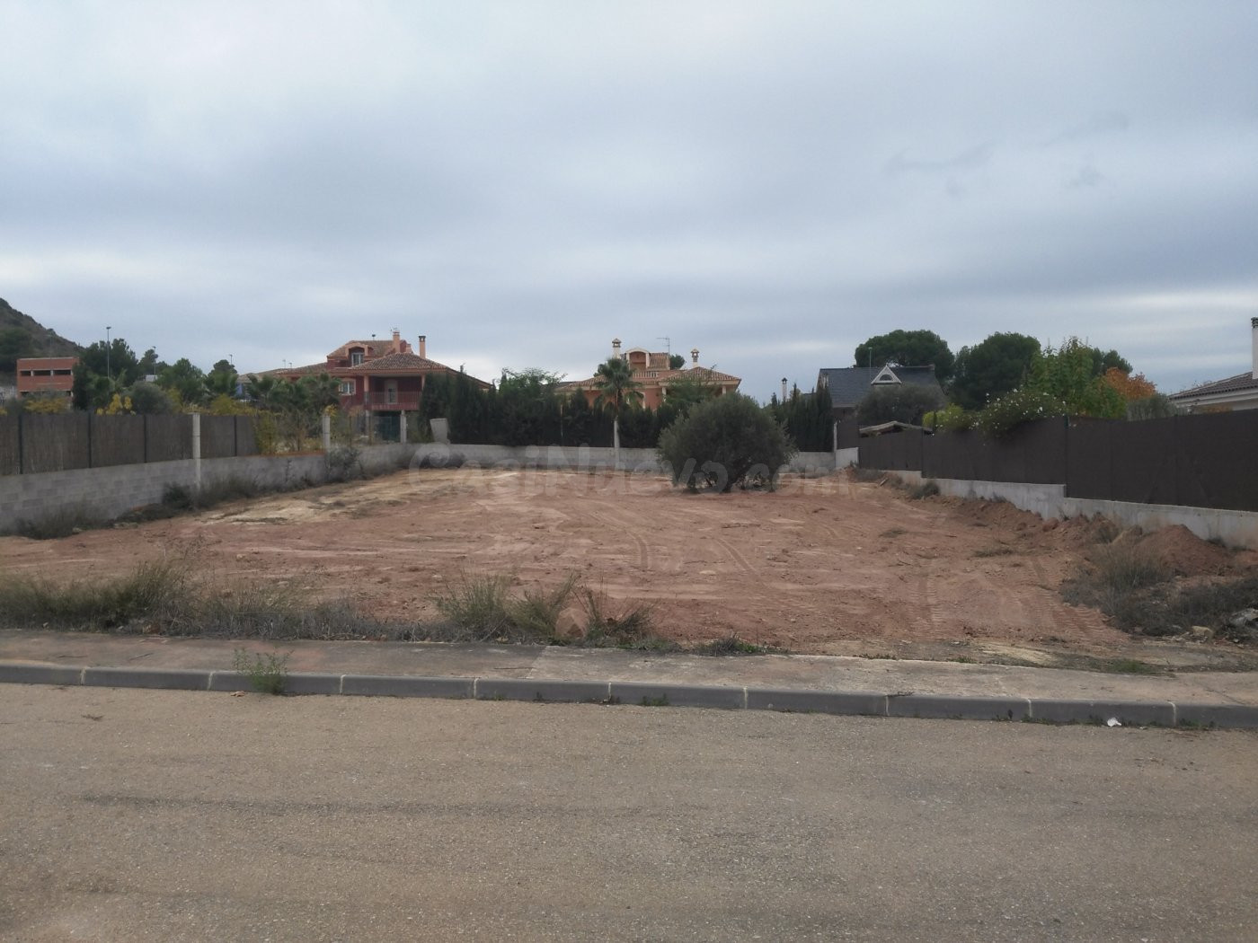 Terreno urbano en venta - Urbanización coto riñales - foto 2