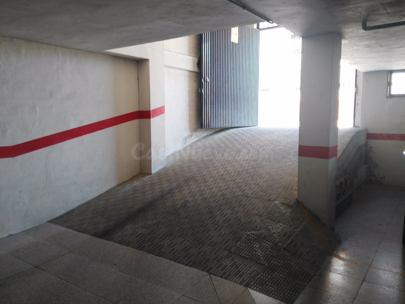 Garaje en venta - Barrio nuevo pozo - foto 4