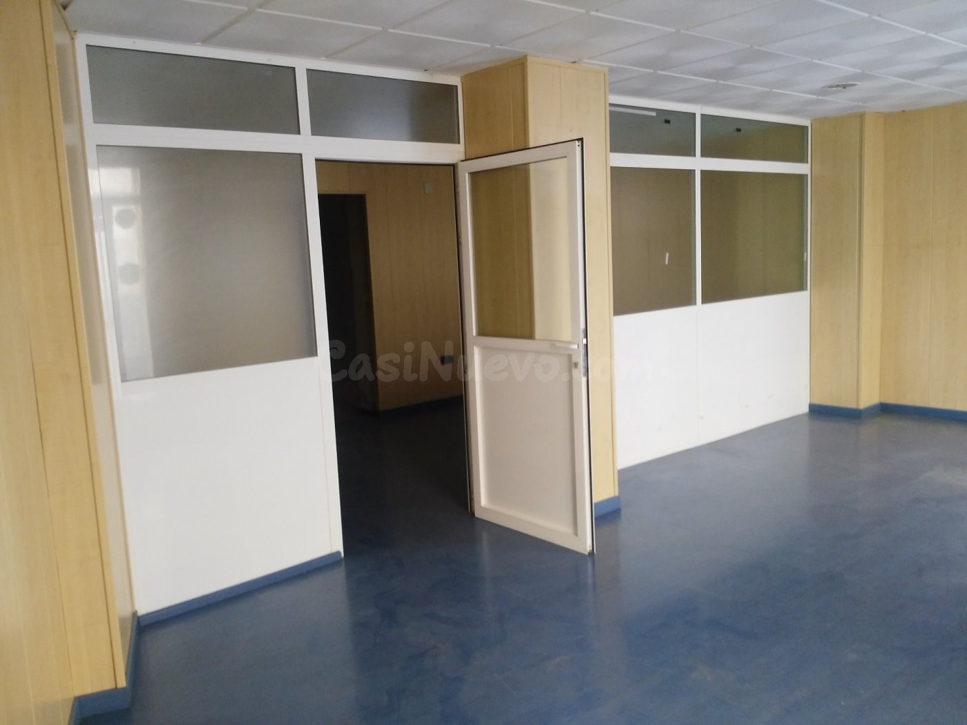 Local comercial 104m² en alquiler - Centro - foto 3