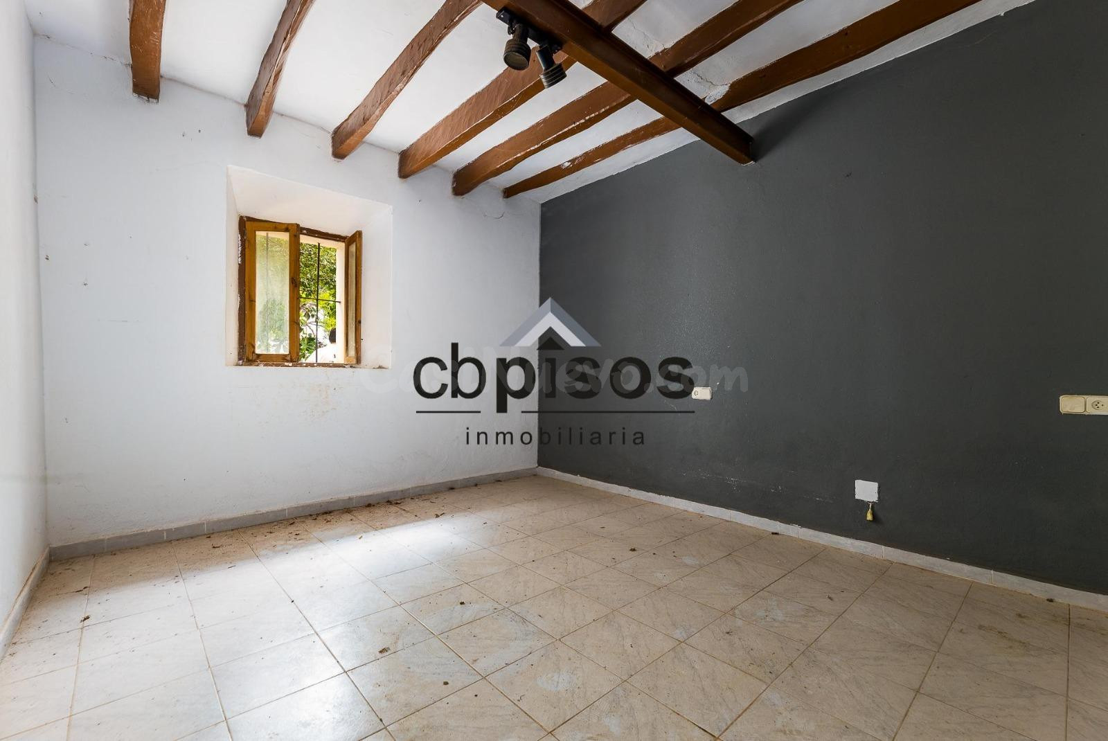 SE VENDE FINCA RÚSTICA EN PLA DE NA TESA