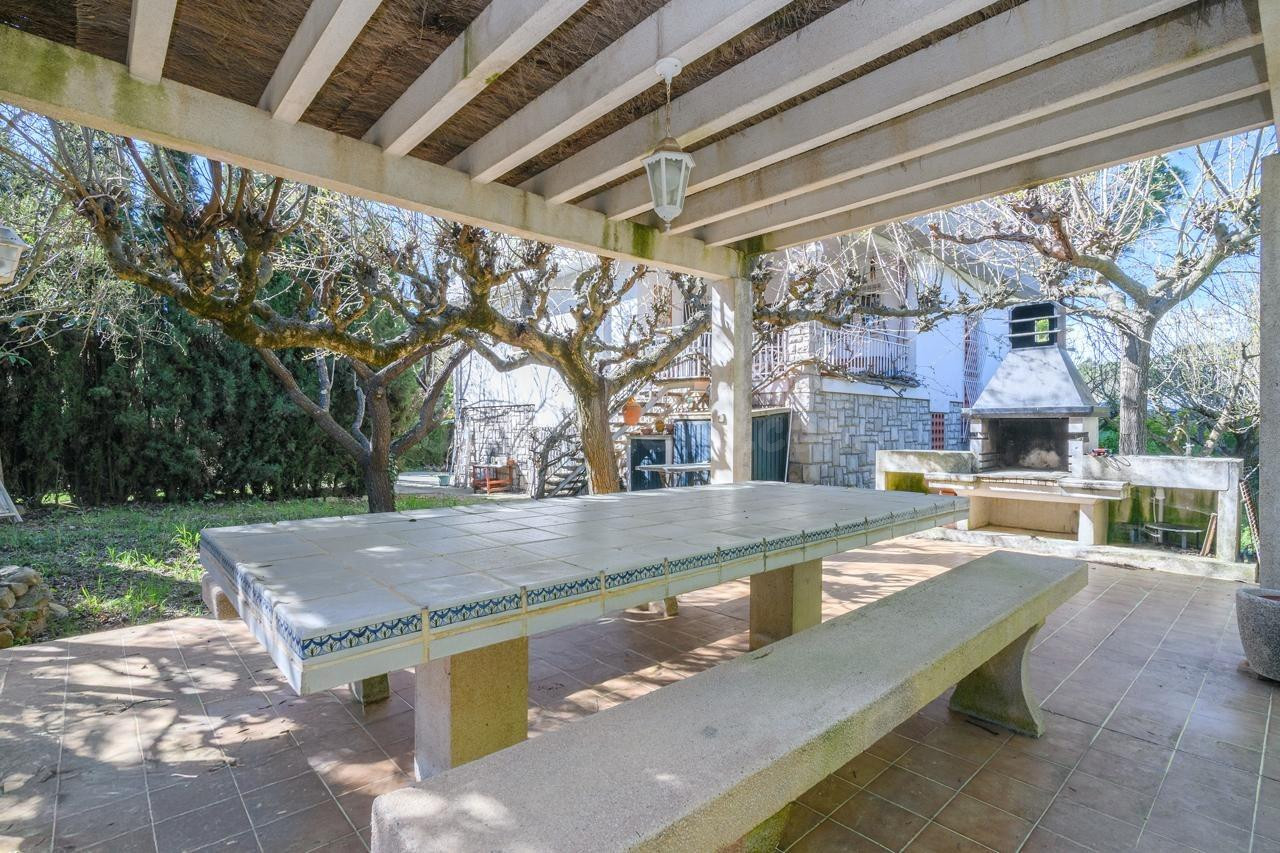 Casa con piscina y gran parcela a los pies de Montserrat - foto 4