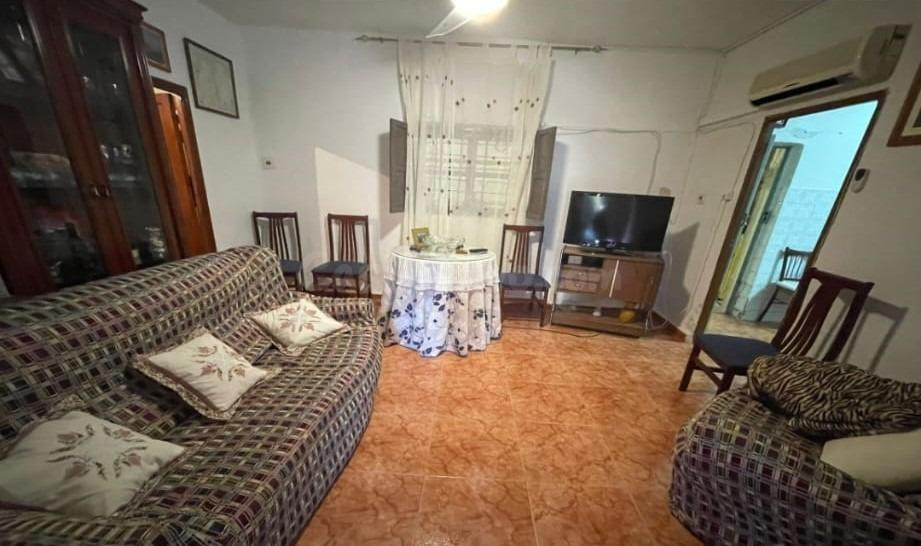 Casa 3 habitaciones 240m² en venta - Valentín - foto 2