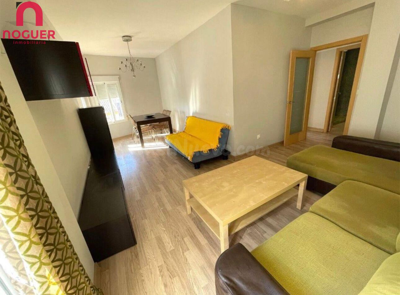 Piso Reformado en venta en pleno Casco Histórico junto a Pla - foto 3