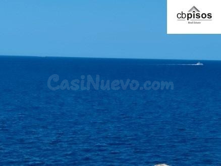 EXTRAORDINARIO SOLAR EN PRIMERA LÍNEA DEL MAR. - foto 2