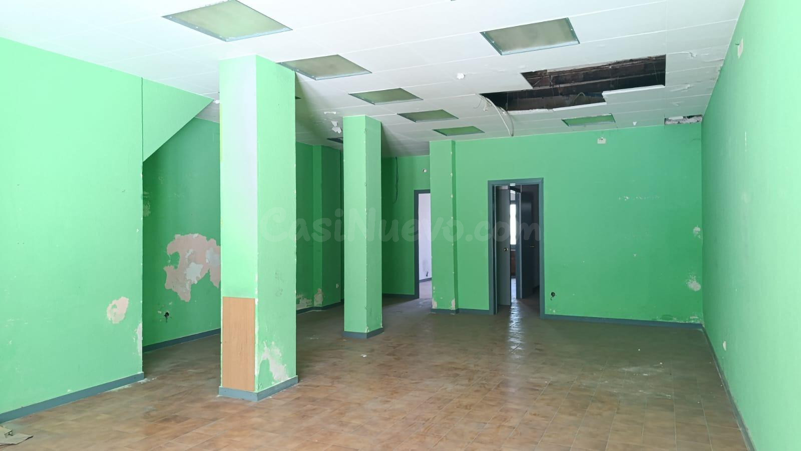 Edificio entero para rehabilitación con local comercial, cin - foto 5