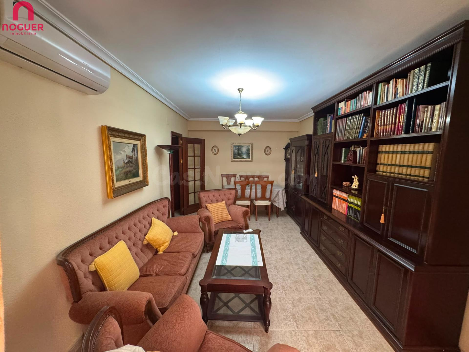 PISO EN VENTA EN LA AV. BARCELONA – LUMINOSO -AMPLIO CON OPC - foto 2