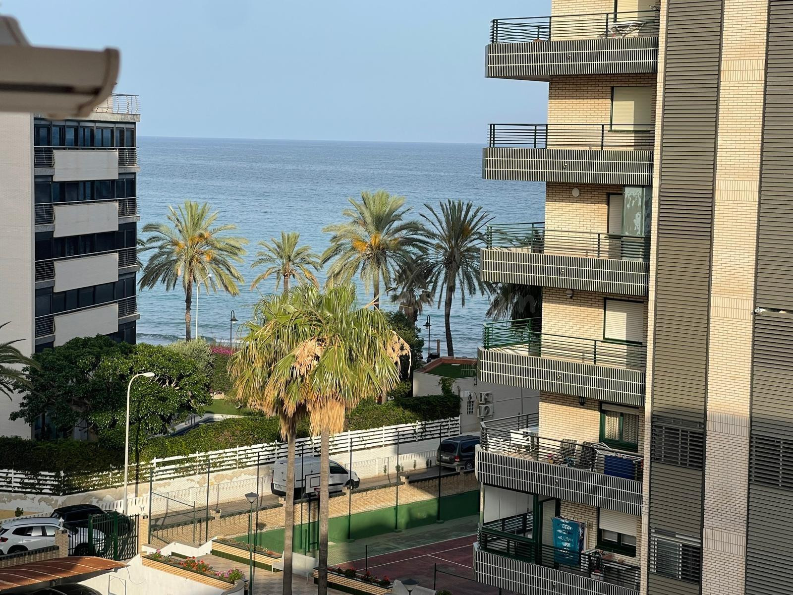ESTUPENDO APARTAMENTO PARA ENTRAR A VIVIR - foto 2