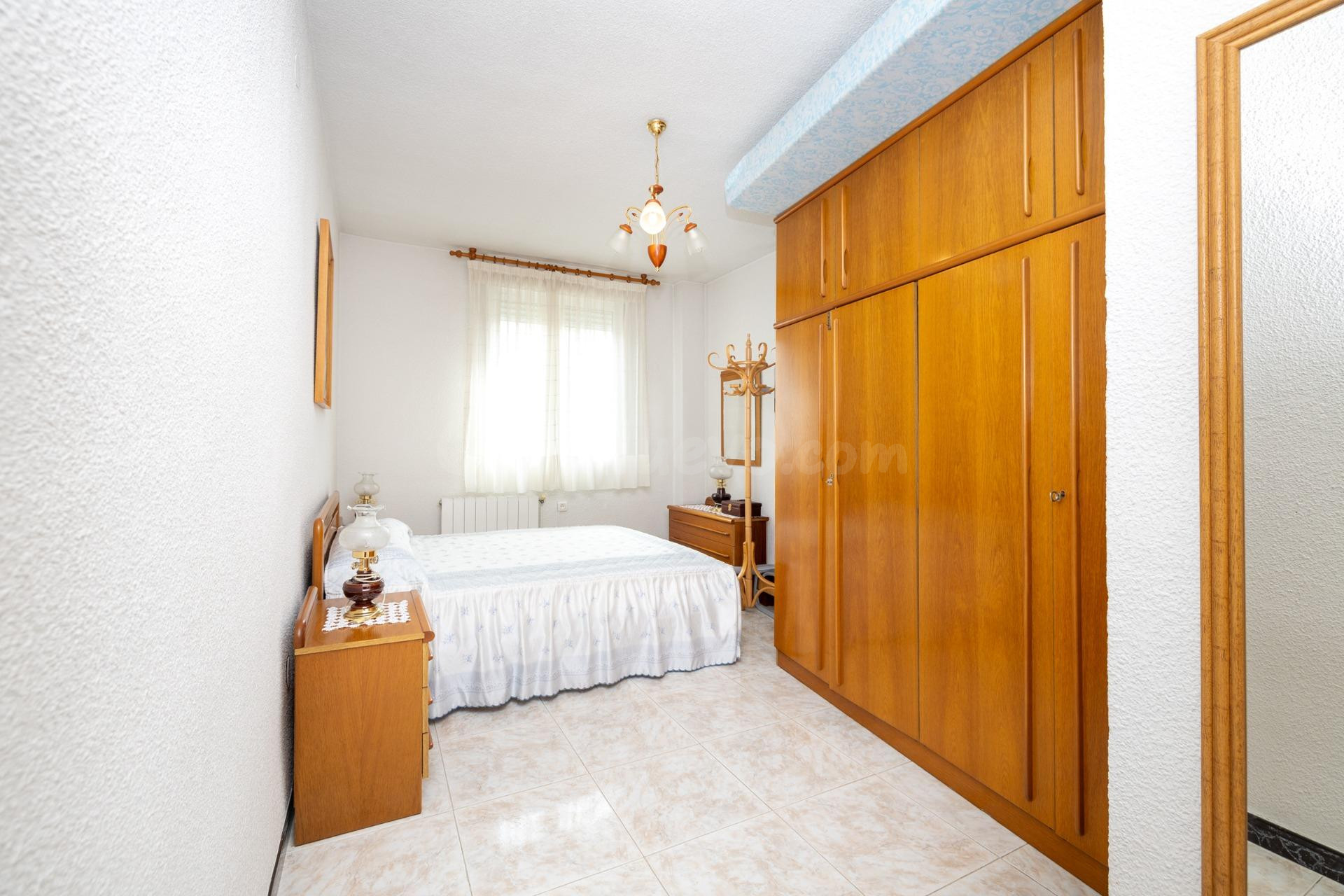 PISO DE 3 DORMITORIOS CON TERRAZA Y VISTAS EN EL ZAIDÍN – 5. - foto 5