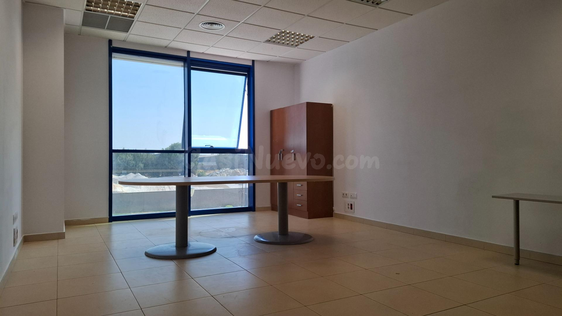 Oficina 40m² en alquiler - San Jerónimo - foto 2