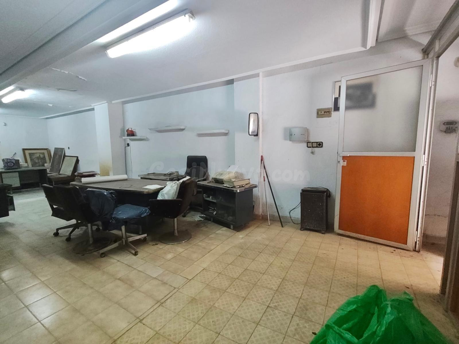 LOCAL DE 90 m2 EN ZONA CENTRO DE MOLINA DE SEGURA - foto 3