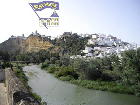 ALQUILER DE LOCAL COMERCIAL ZONA PORTICHUELO - foto 2