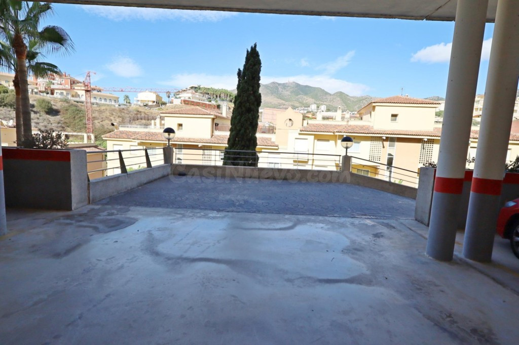 Parking coche en Venta en Benalmadena Málaga - foto 2