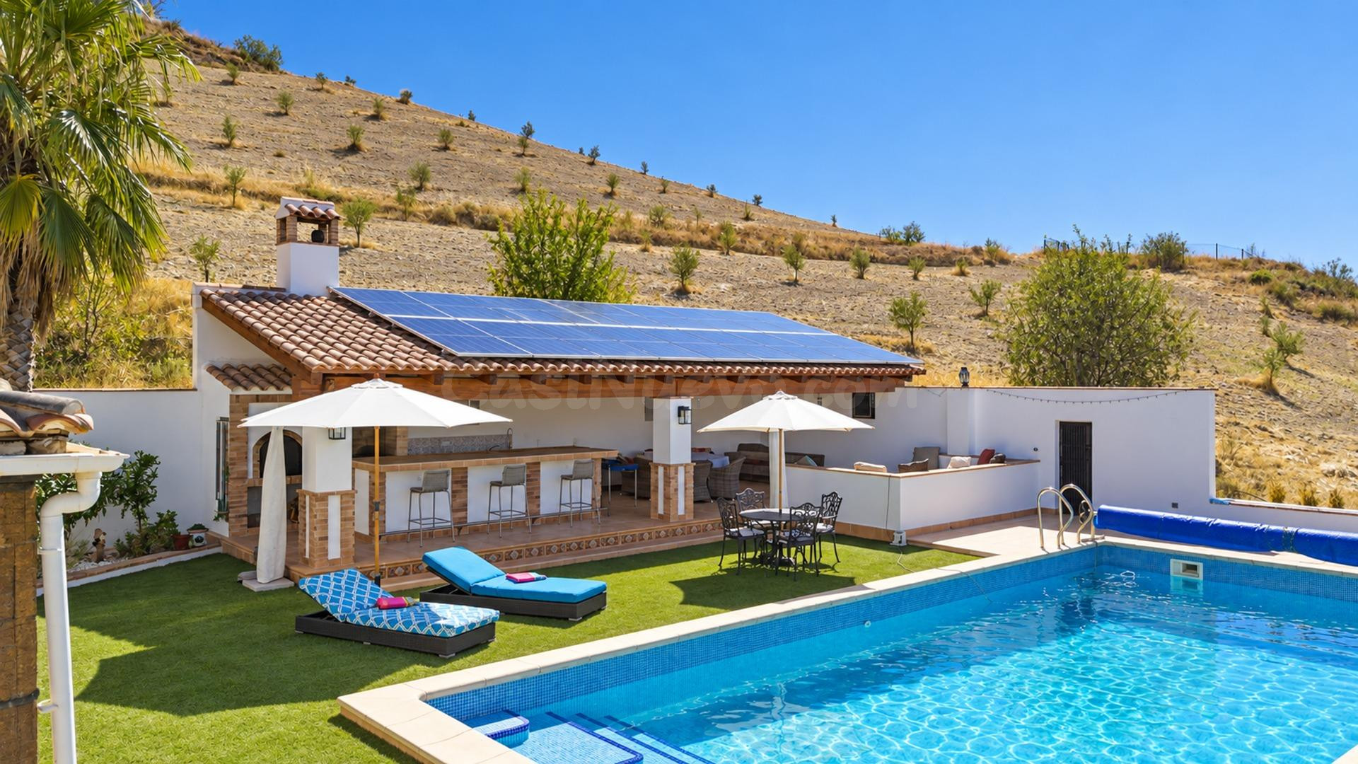 IMPRESIONANTE FINCA RÚSTICA CON DOS VILLAS, PISCINA Y CASI C - foto 3