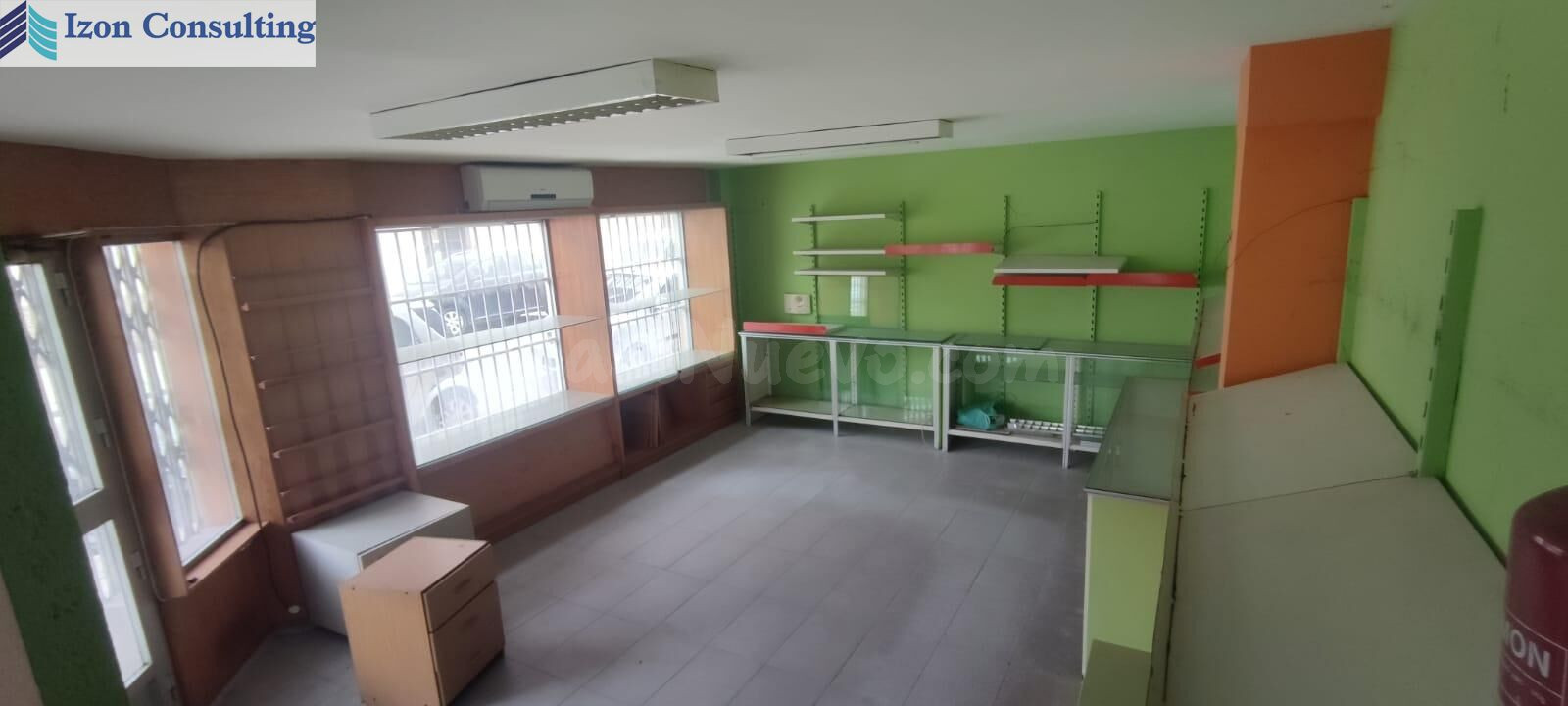 local esquinero en zona con mucho paso - foto 3