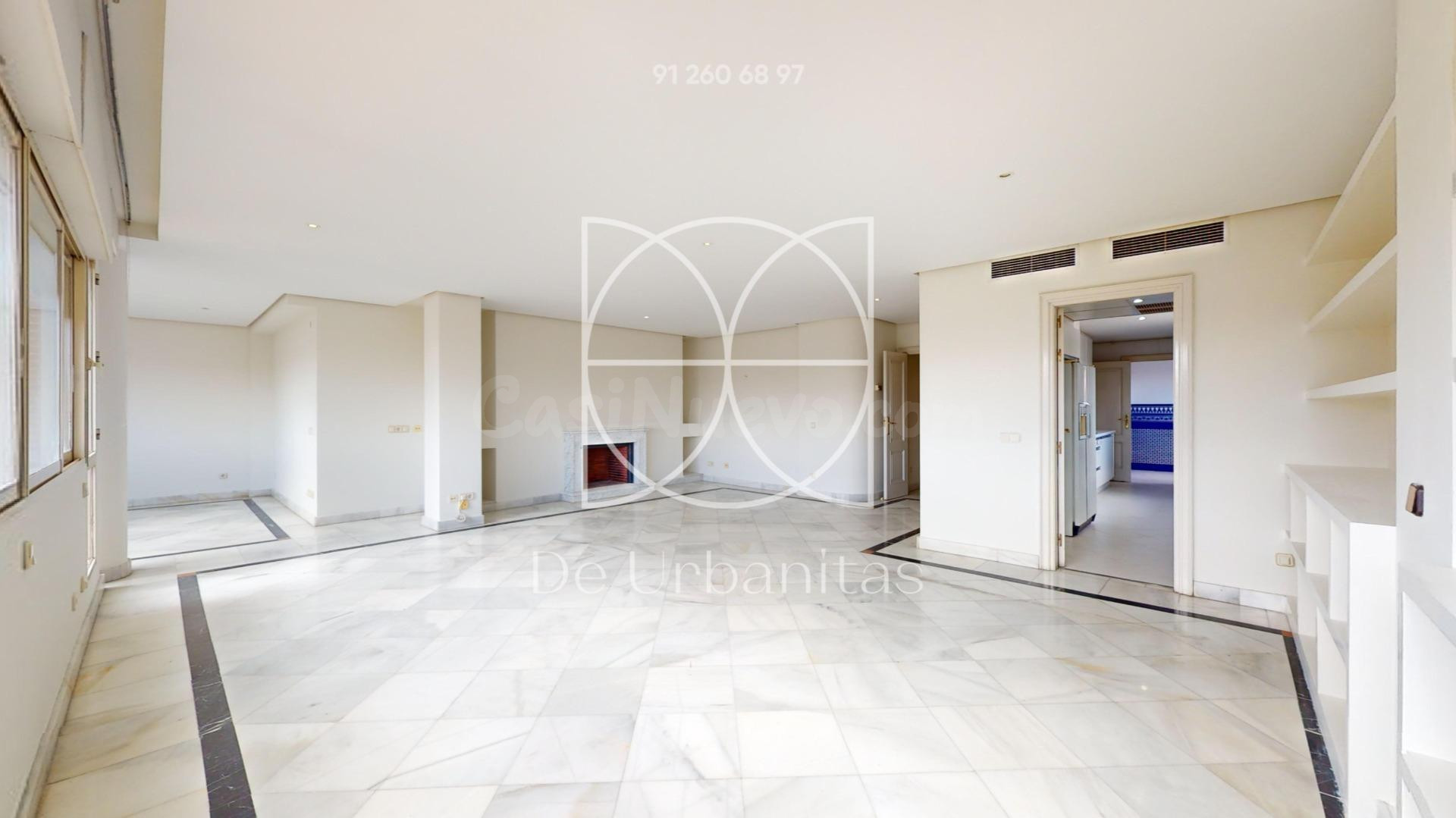 Piso 3 habitaciones 242m² en alquiler - Lista