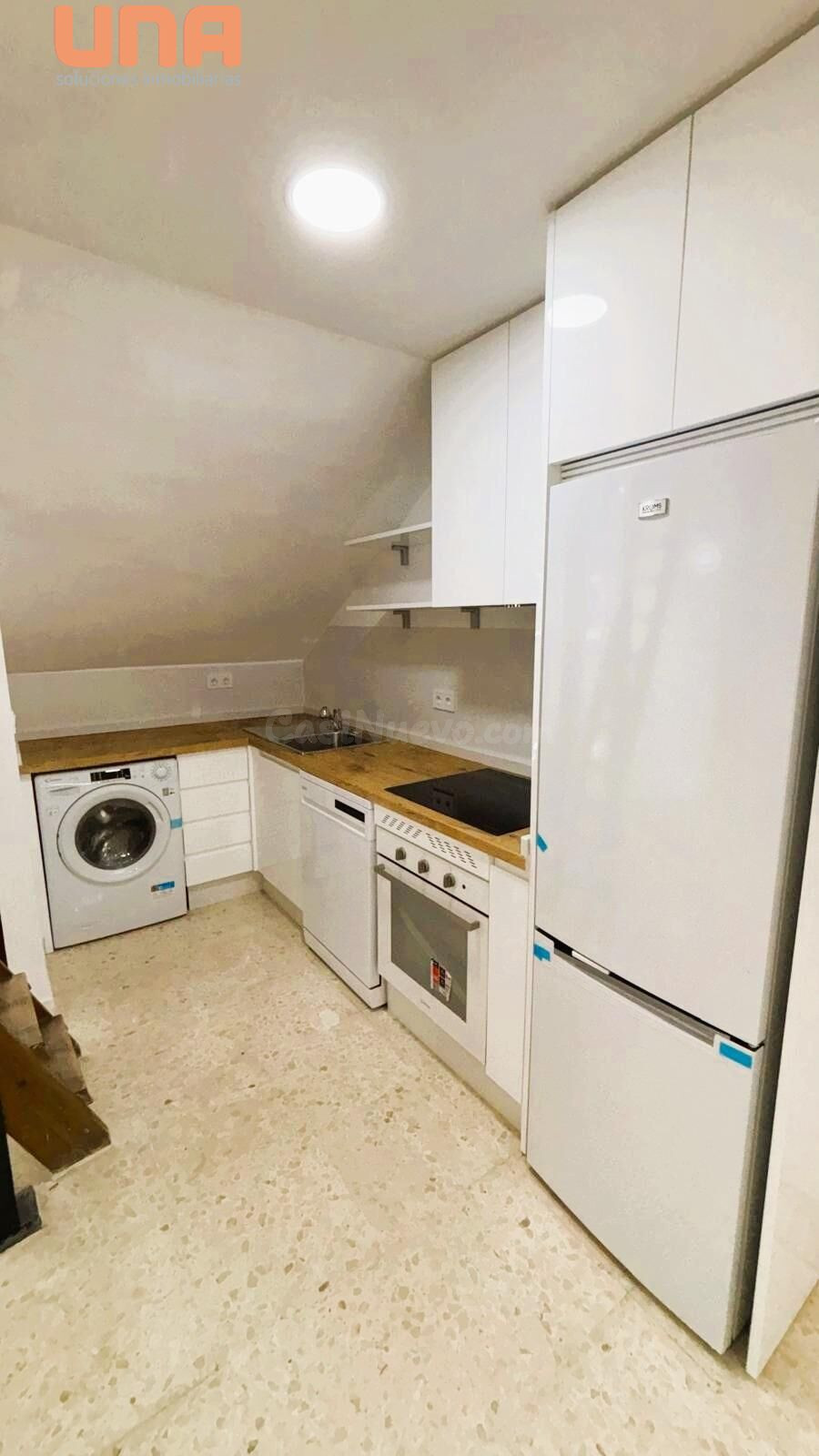 Piso en barrio del naranjo recien reformado listo para entra - foto 4