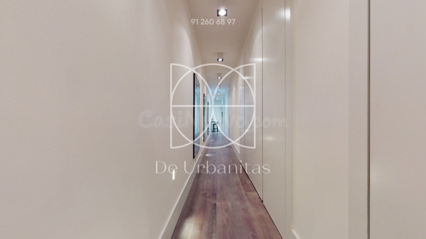 Piso 2 habitaciones 115m² en alquiler - Cortes - foto 2