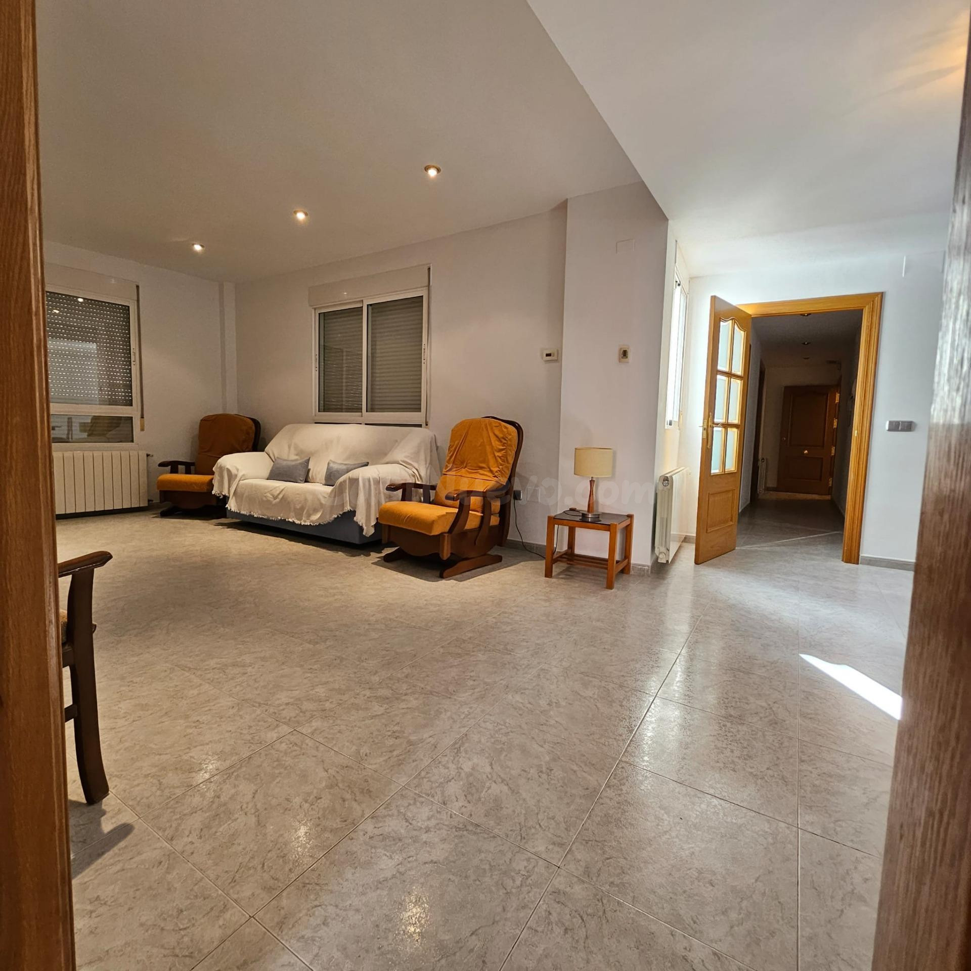 Casa 4 habitaciones 189m² en venta - Centro - foto 2