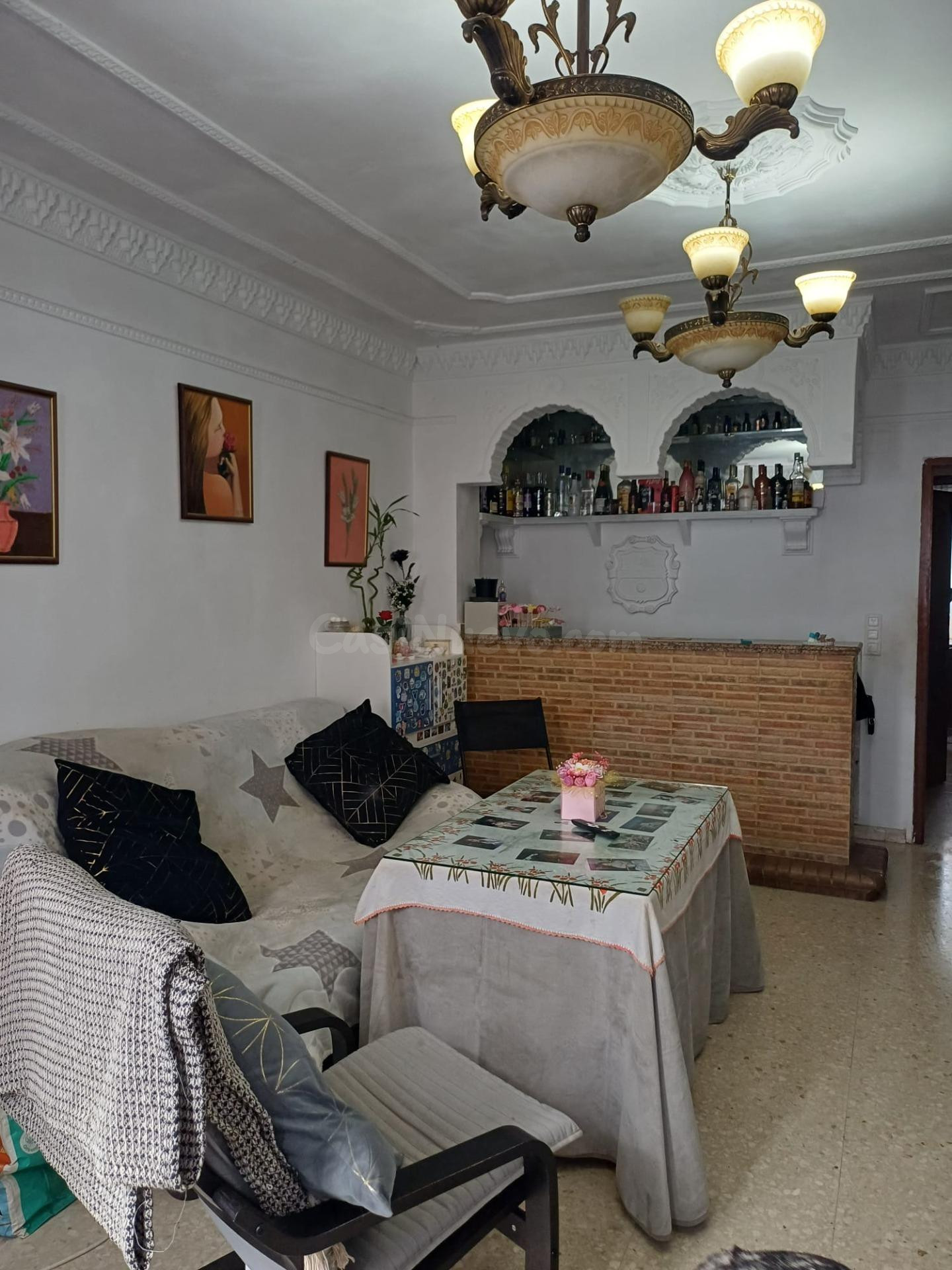 SE VENDE PISO EN PRIMERA PLANTA EN ZONA BARRIO BAJO