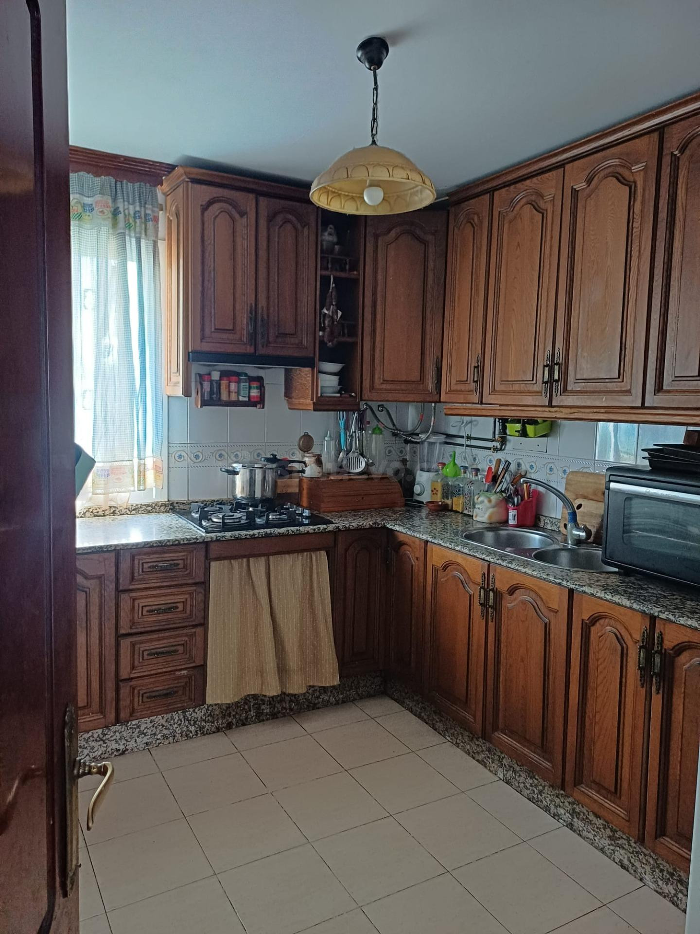 SE VENDE PISO EN PRIMERA PLANTA EN ZONA BARRIO BAJO - foto 4