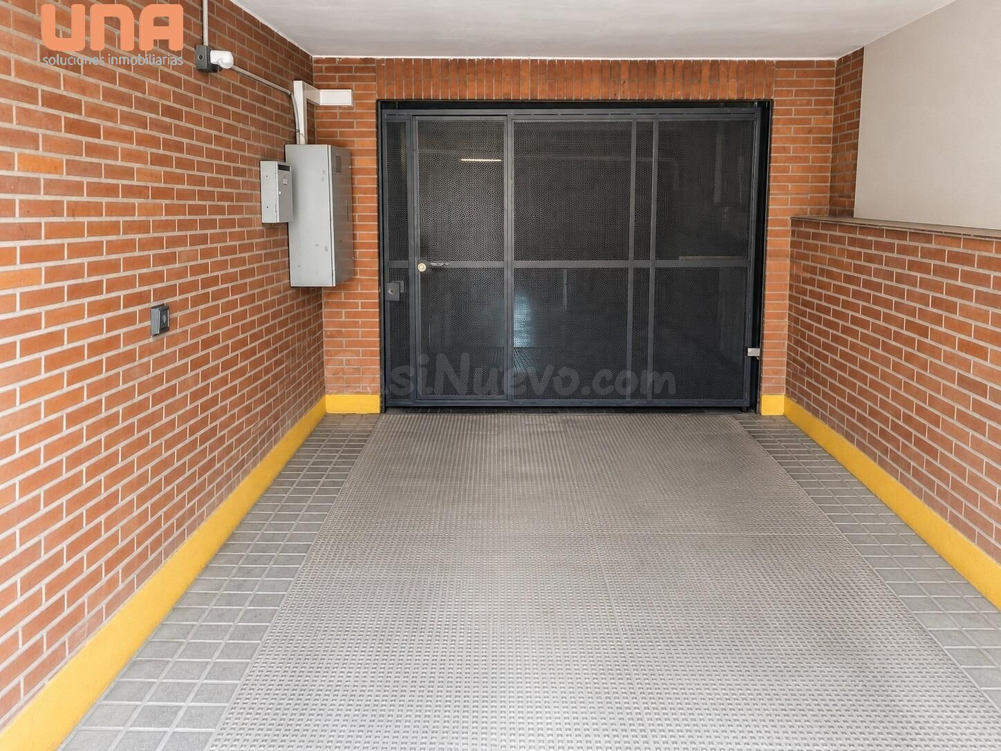 Se vende Plaza de garaje en Santa Rosa (Los Arboles) - foto 3