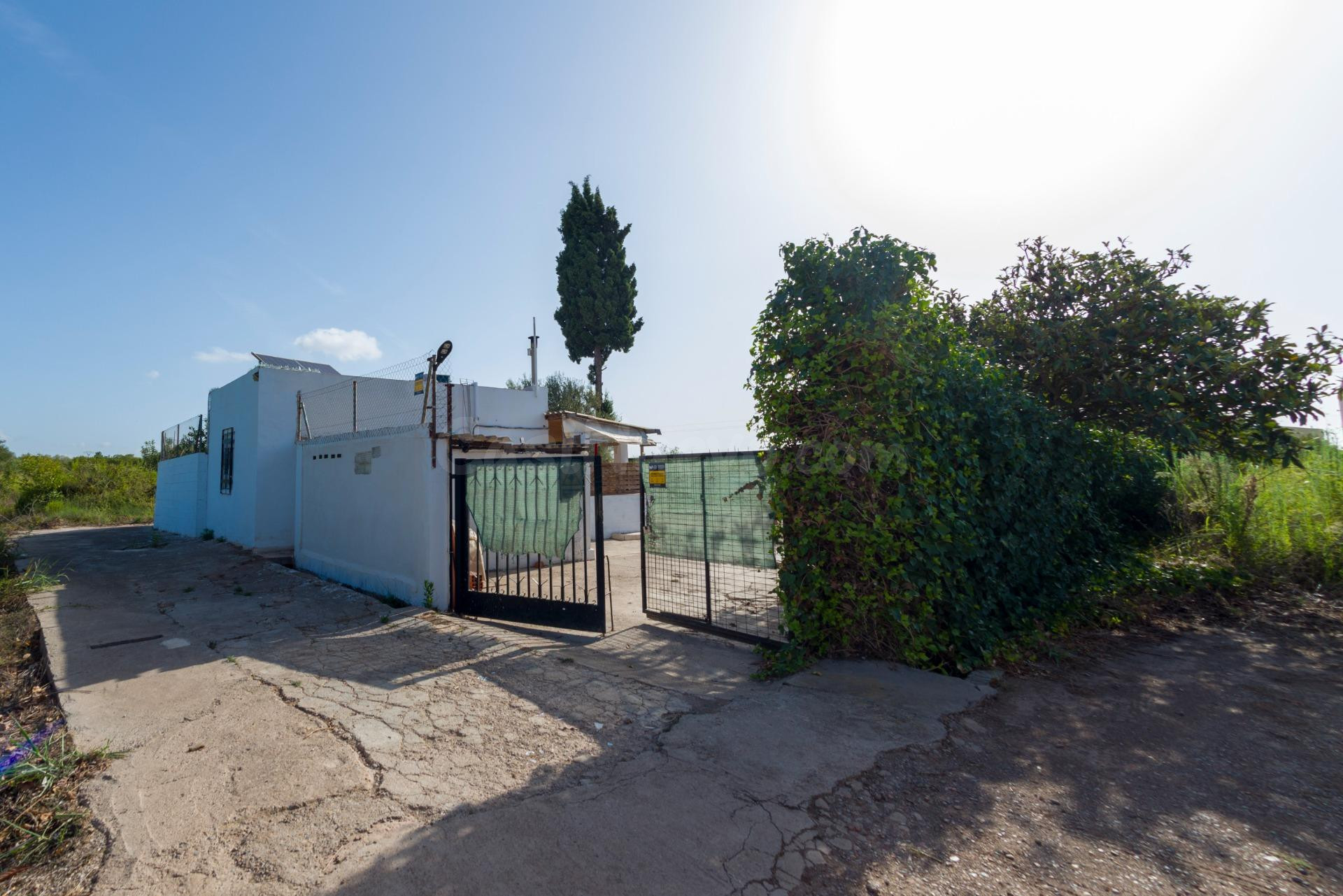 TERRENO RUSTICO CON CASA REFORMADA - foto 3